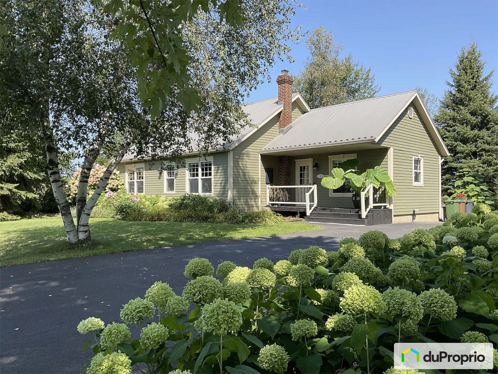 $635,000 - Bungalow for sale in Drummondville (Drummondville) — photo 2