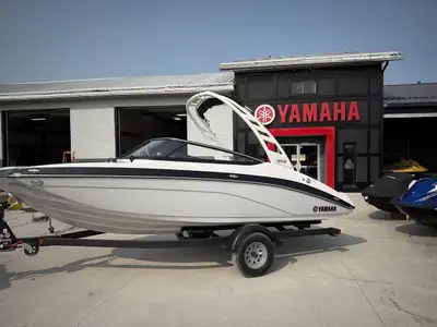 Yamaha Rebate applied END OF SEASON CLEARANCE SALE. BEAT THE 2026 PRICE INCEASES From its compact de...