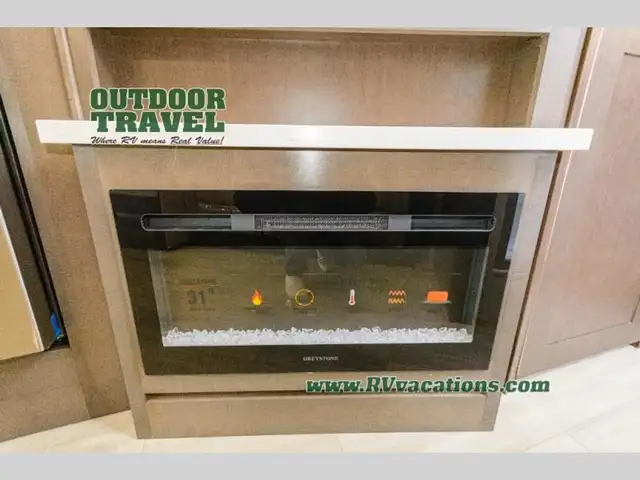 2026 Forest River RV Georgetown 5 Series 34M5 in RVs & Motorhomes in Hamilton - Image 29