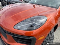 Heated Seats, Apple CarPlay, Power Liftgate, Navigation, Heated Steering Wheel! This 2022 Porsche Ma... (image 7)