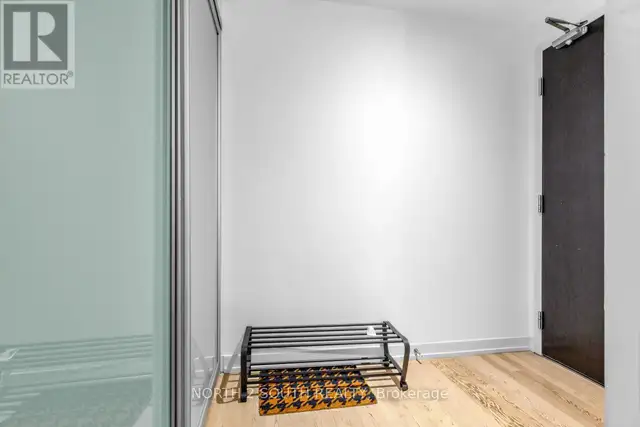 225 - 95 BATHURST STREET Toronto (Waterfront Communities), Ontar in Long Term Rentals in City of Toronto - Image 3
