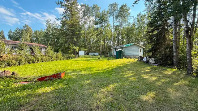 Double Lake Lot! 1100 SqM with Lake View! 50 mins from YEG! WOWZ63838172228737122