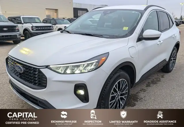 2024 Ford Escape PLUG IN HYBRID LOCAL TRADE LOW KMS