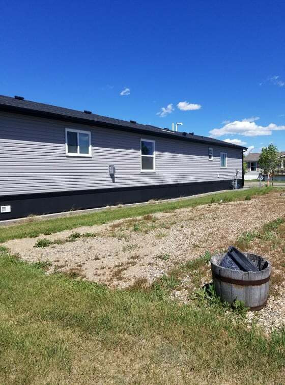 Modular Home Insulated Skirting in Outdoor Tools & Storage in Red Deer - Image 2