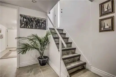 1 Bedroom Bachelor-Style Basement for Rent – Scarborough Located near Ellesmere Rd & Scarborough Gol...