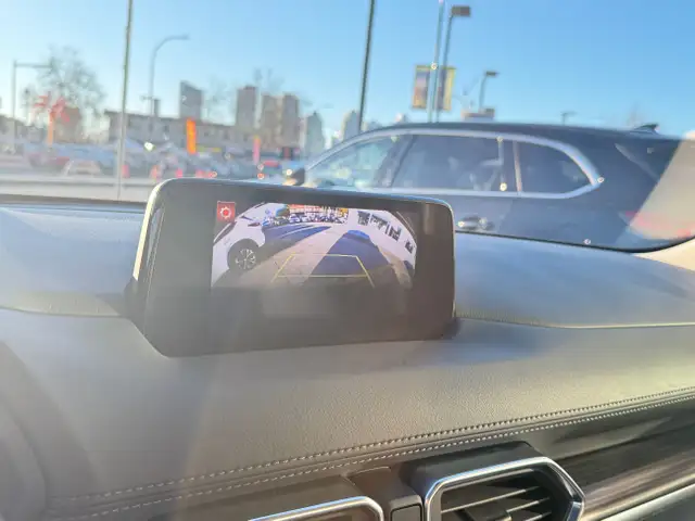 2017 Mazda CX-5 GT AWD at in Cars & Trucks in Burnaby/New Westminster - Image 30