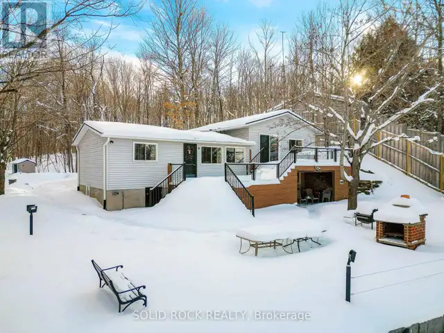 14 LOWER LAKE LANE Frontenac (Frontenac South), Ontario in Houses for Sale in Kingston - Image 2