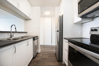 Steps away from a wide variety of restaurants, transit options, cafes, retail stores, and parklands.... (image 4)