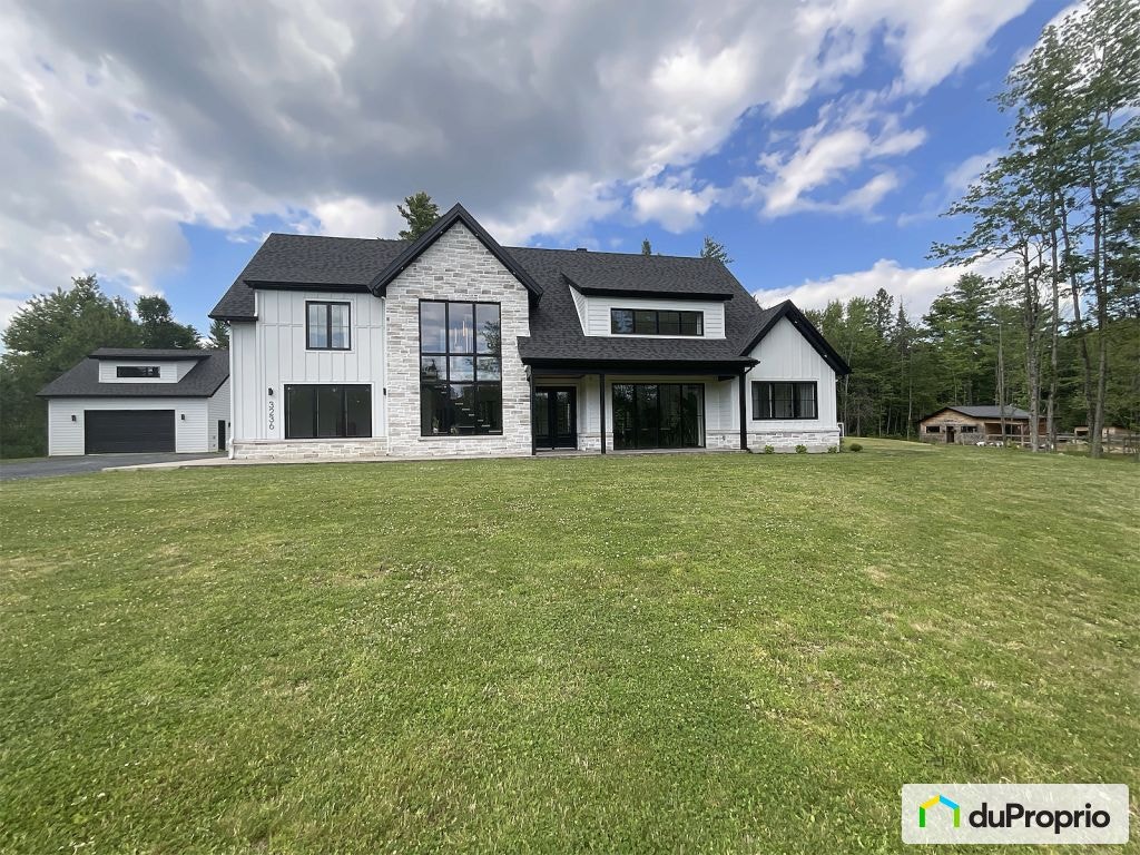 $2,098,000 - 1 1/2 Storey in Sherbrooke (St-Élie-d'Orford) — photo 1