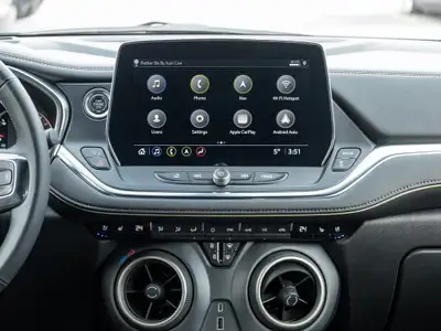 2023 Chevrolet Blazer Premier AWD | V6 | Panoramic Roof | Bos..., View more