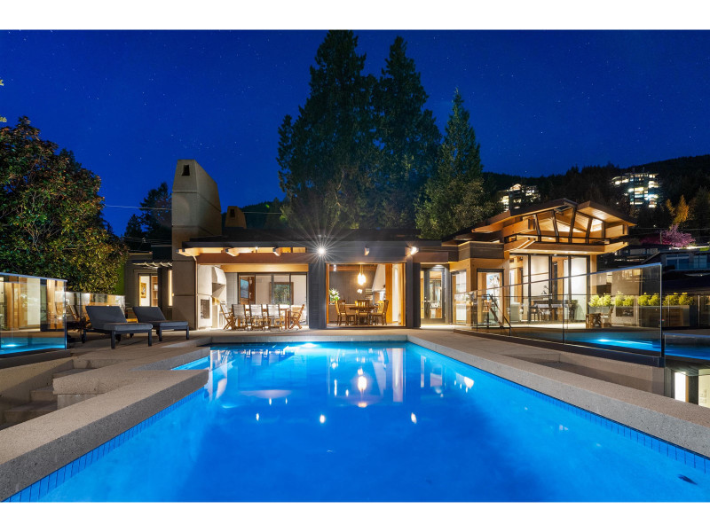 3370 CRAIGEND ROAD West Vancouver, British Columbia Houses for Sale