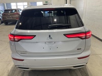 Le Mitsubishi Outlander 2022 SE AWD offert chez AutoStudio 72 a tout ce quil faut pour la vie de tou... (image 4)