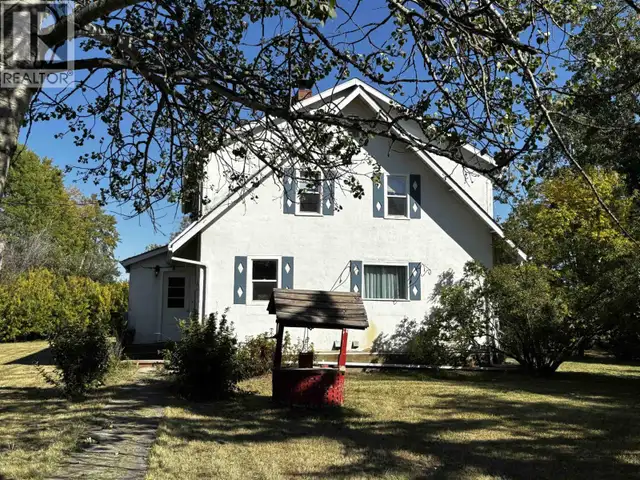 7157 N 97 HIGHWAY Fort St. John, British Columbia in Houses for Sale in Fort St. John - Image 2