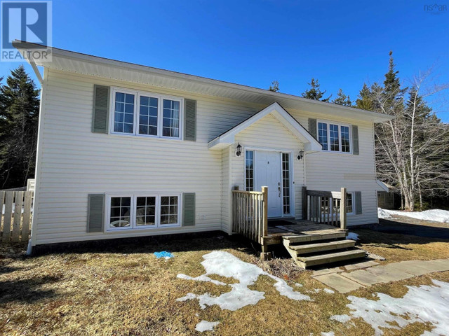 380 Myra Road Porters Lake, Nova Scotia in Houses for Sale in City of Halifax