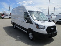 V6 , High Roof with long body style, auto ,air ,cruise, tilt ,pw ,pl,Nav with Bluetooth media radio.... (image 2)