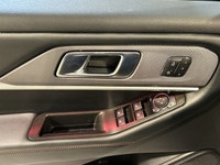 This Ford Explorer has a dependable Turbo Gas 4cyl 2.3 L engine powering this Automatic transmission... (image 3)