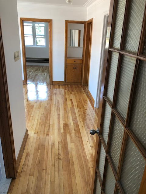 Plateau 5  1/2  Apt  Great Location