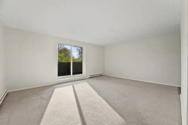 Da Vinci Tower and Mildon Tower Apartments - 2 Bedroom Apartment in Long Term Rentals in Windsor Region - Image 16