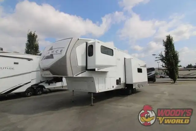 2026 ALLIANCE RV AVENUE 32RLS in Travel Trailers & Campers in Abbotsford - Image 3