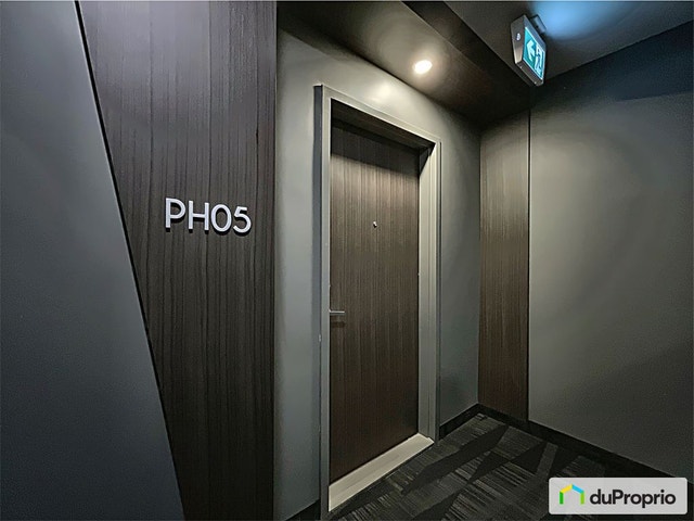 $1,290,000 - Condominium in Pointe-Aux-Trembles / East Montreal — photo 1