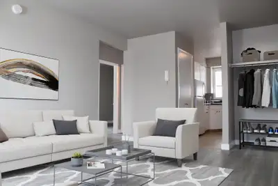 Lakeview Apartment For Rent | Abigail Apartments