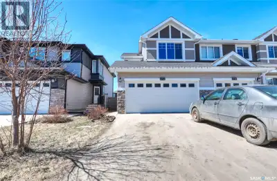 Welcome to this beautifully designed 2-storey townhouse offering 1,500 sq ft of spacious and functio...