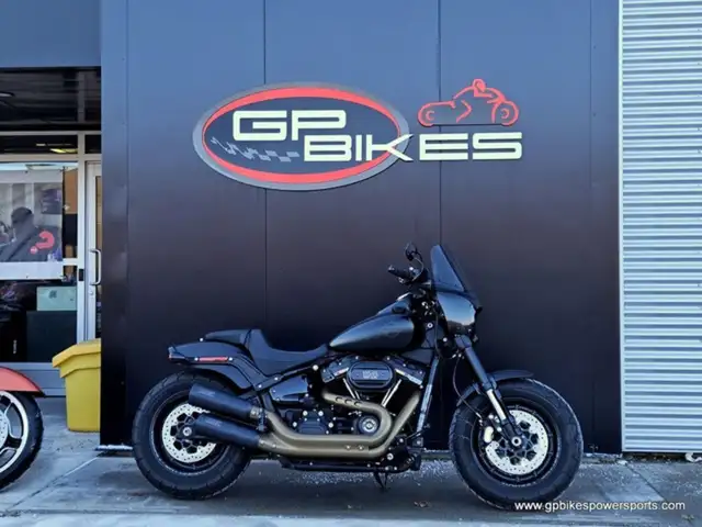 2018 Harley-Davidson Fat Bob in Sport Touring in Oshawa / Durham Region - Image 3