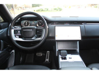 2024 RANGE ROVER P530 LONG WHEEL BASE - RARE FIND 7 PASSENGERS - ''ONLY 9,000 KM'' , YES , ONLY 9,00... (image 6)