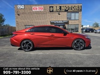 No accident Ontario vehicle with Lot of Options! Call (905) 791-3300 - Black fabric / Leather/ Leath... (image 3)