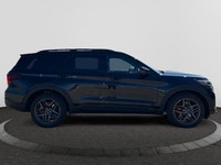 Check out this vehicle's pictures, features, options and specs, and let us know if you have any ques... (image 5)