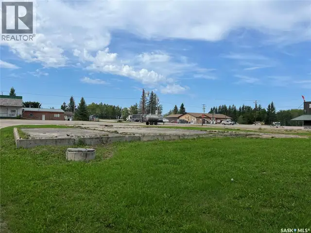 100-103 Main STREET E Dorintosh, Saskatchewan in Land for Sale in Meadow Lake - Image 5