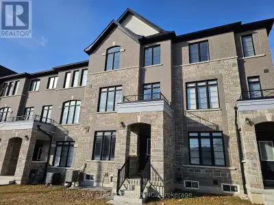 584 MURRELL BOULEVARD East Gwillimbury (Sharon), Ontario