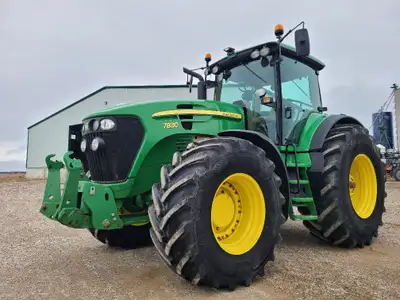 5486hrs, 205 HP, 2007, 4 rem. Susp frt axle. 540/1000. Pwr quad 40 km. LHR. Isobus. AC/Heat. Drawbar...