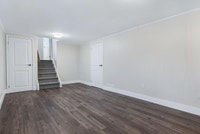 Forest Glen Townhomes are nestled in the heart of Mississauga at Williamsport and Bloor. With an abu... (image 6)