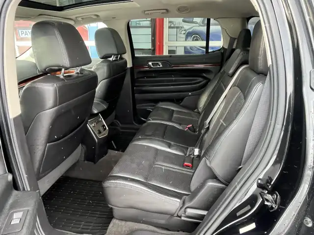 2010 Lincoln MKT 533919217285212167