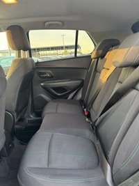 2015 Chevrolet Trax LT | | Stock #F1513 Mileage: 124,388 km This 2015 Chevrolet Trax combines comfor... (image 8)