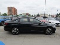 Thanks for viewing our South View Motors Inventory! 2026 Volkswagen Jetta Comfortline Only 8,500 km... (image 4)