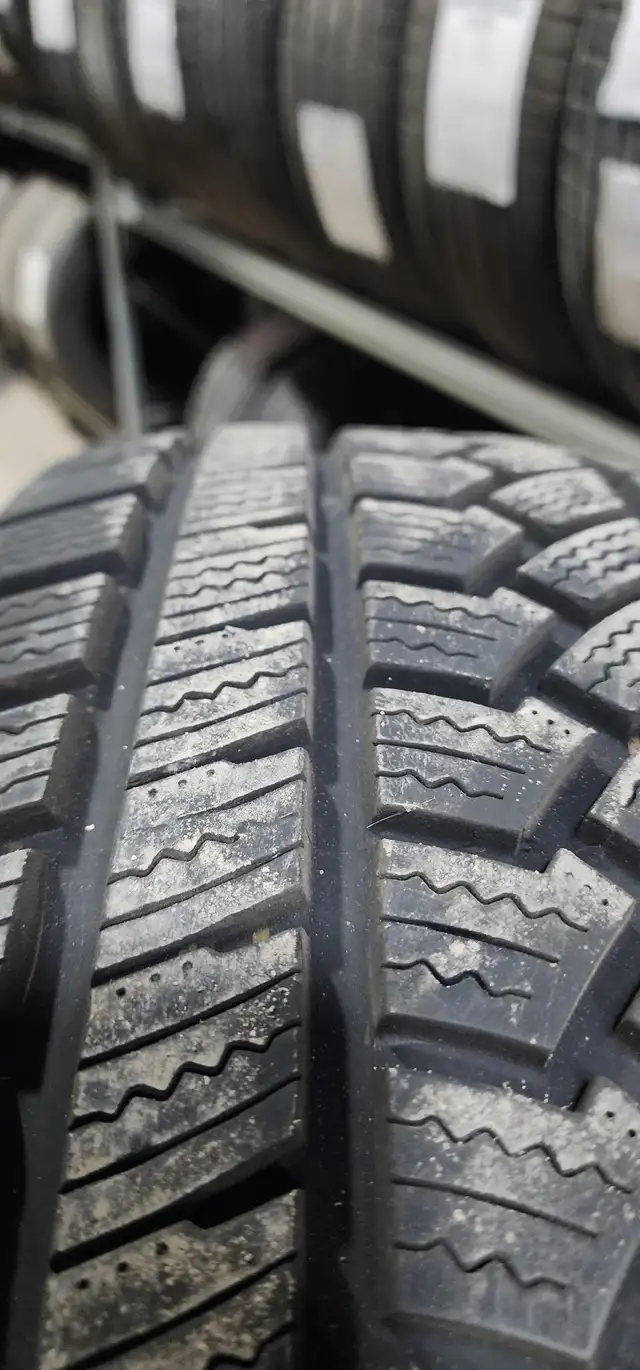 235/60/18 Mirage MR-W562 Winter Tires in Tires & Rims in Markham / York Region - Image 5