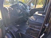 2022 ram promaster 3500 noir 2 portes de coté très rare gps cruise adaptatif banc chauffant vitres é... (image 4)