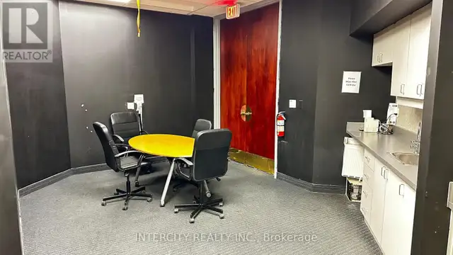 B - 99 SANTE DRIVE Vaughan (Concord), Ontario in Commercial & Office Space for Rent in Markham / York Region - Image 12