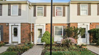 541 Steeles Ave W