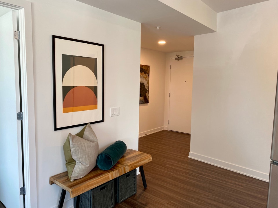 Hintonburg Connection - 2 Bedroom Apartment Available 5