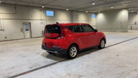 // ACCIDENT FREE!! // Meet the 2020 Kia Soul EX, a smart choice for drivers who want easy city parki... (image 7)