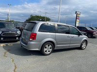 Come see this 2017 Dodge Grand Caravan Crew Plus before someone takes it home! *Get Your Money's Wor... (image 3)