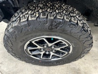 2024 Jeep Wrangler Rubicon RUBICON | HEATED SEATS + WHEEL | HARDTOP | SAFETY Black Clearcoat Pentast... (image 3)