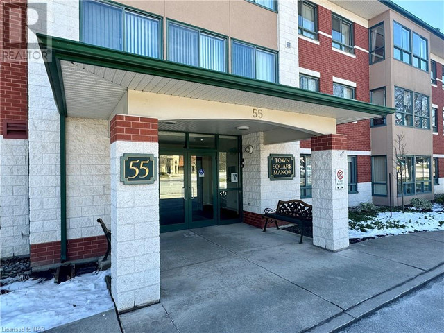 55 PELHAM TOWN Square Unit# 306 Fonthill, Ontario in Condos for Sale in St. Catharines - Image 2