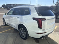 AMVIC Licensed Dealer AMVIC LICENSED DEALER. Stock number: YK153880(SZ)A The 2020 Cadillac XT6 Premi... (image 5)