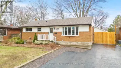 Welcome to 8739 Champlain Drive in the charming and sought-after village of Chippawa. This well main...