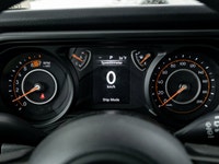 Welcome to Barrie Dodge Chrysler Jeep. 2.0L I-4 intercooled turbo engine - 4x4 drivetrain - Bucket s... (image 3)