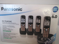 4 Panasonic Telephones with Answering Machine System